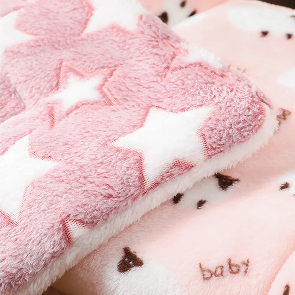 Cozy Plush Pet Bed - Self-Warming Cushion for Cats & Small Dogs