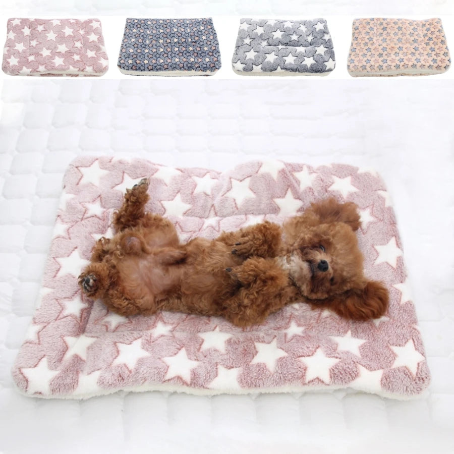 Reversible Flannel Pet Blanket - Soft Warm Mat for Cats & Dogs